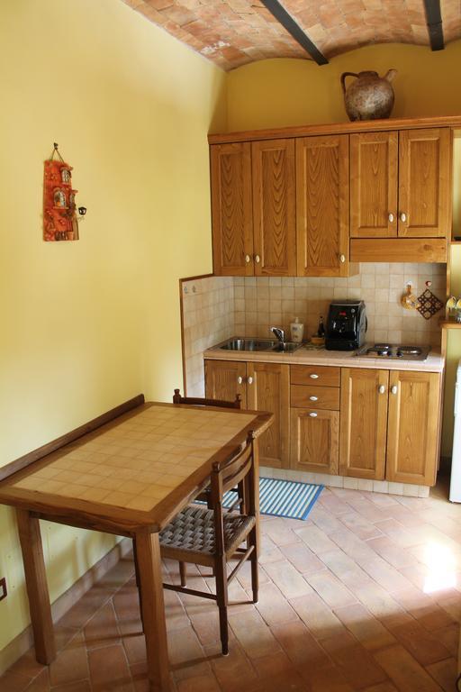 Agriturismo Borgo Pirolino أورفييتو الغرفة الصورة